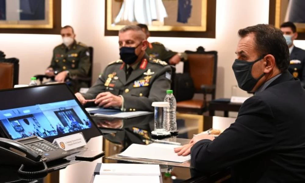 Σε κοινή πορεία Ελλάδα και Κύπρος στα θέματα άμυνας